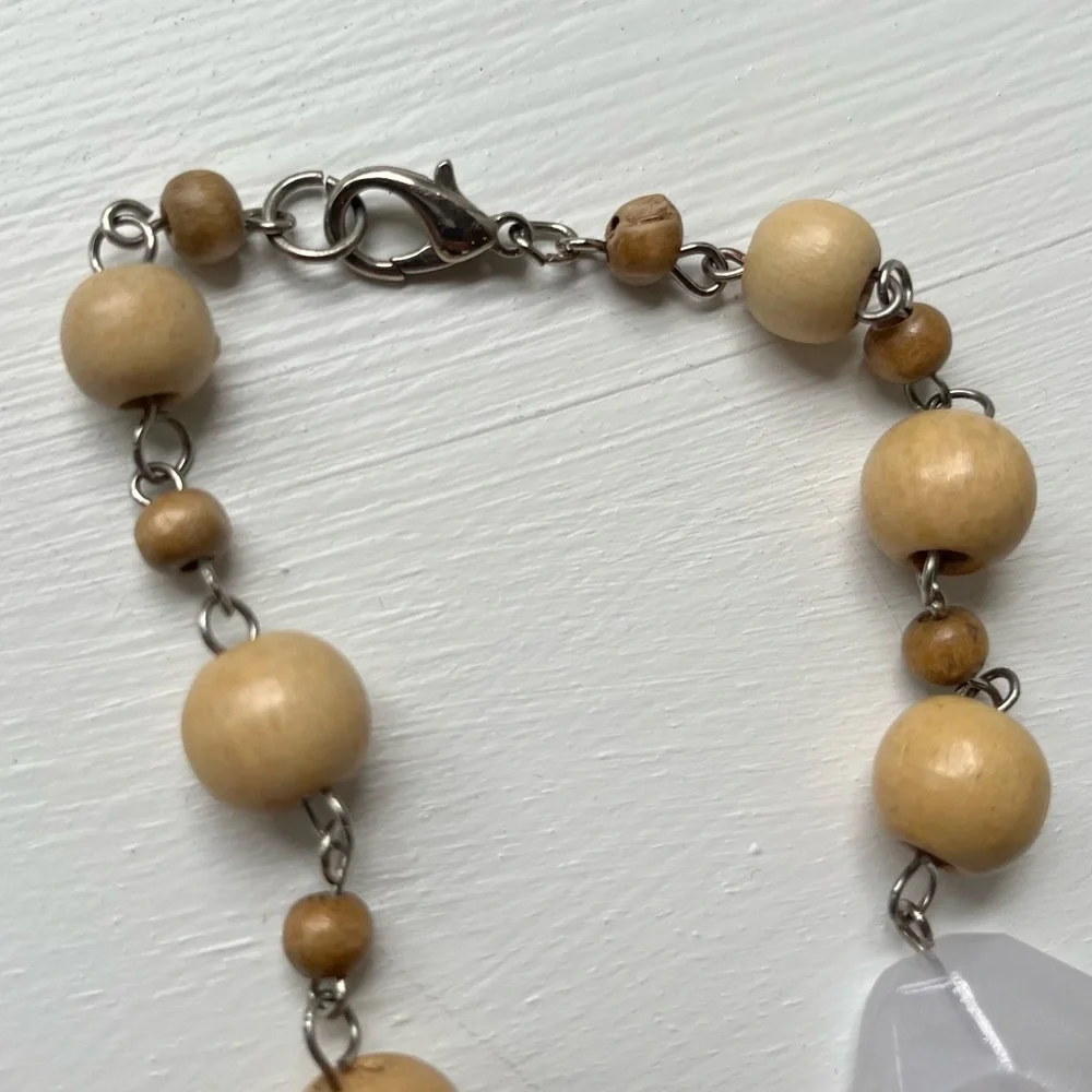 Neutral Tones Beaded Necklace